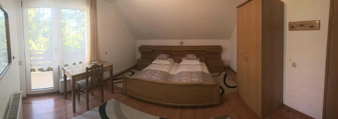 Soaptele Padurii & Casuta Din Padure Sucevita Dış mekan fotoğraf